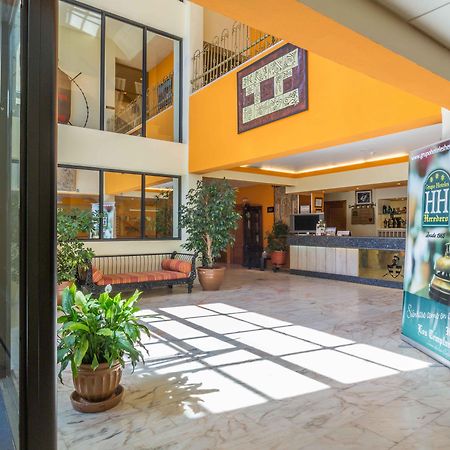 Hotel Los Templarios Jerez De Los Caballeros Exteriér fotografie